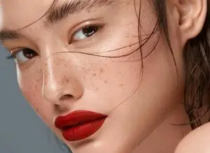 Glowy Skin and Red Lips Makeup